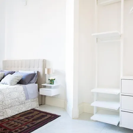 Casa Iole Al Centro Di * קליארי