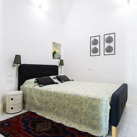 Casa Iole Al Centro Di דירה *